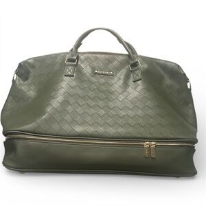 Ellen Tracy 20 Inch Woven Drop Bottom Duffel